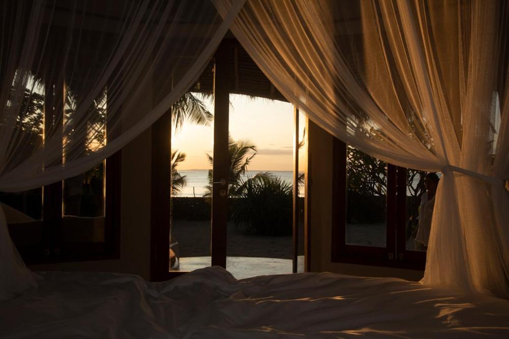 81 Palms Resort Нембрала Стая снимка