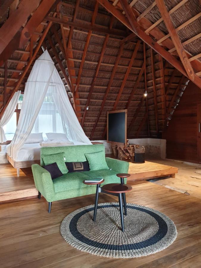 81 Palms Resort Нембрала Екстериор снимка