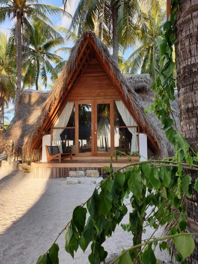 81 Palms Resort Нембрала Екстериор снимка