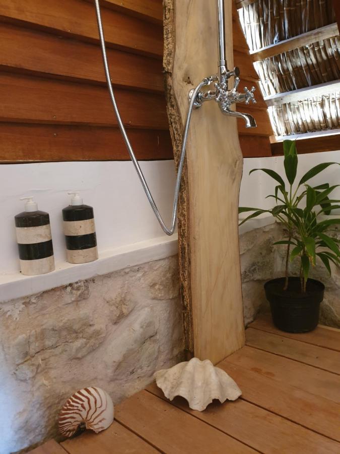 81 Palms Resort Нембрала Екстериор снимка